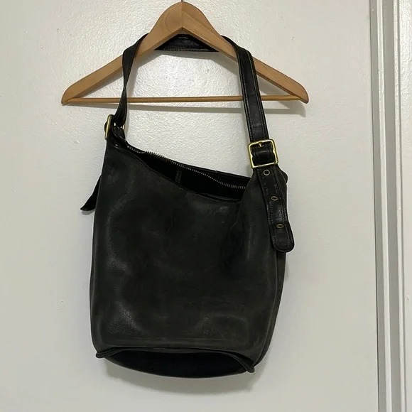 Coach | Bags | Vintage Legacy Large Shopper | Poshmark